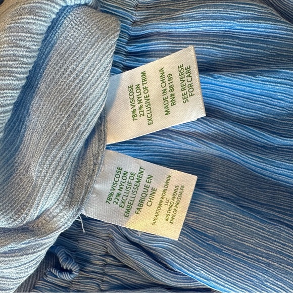 NWOT | LILLY PULITZER | Blue Mays Top - Picture 7 of 7
